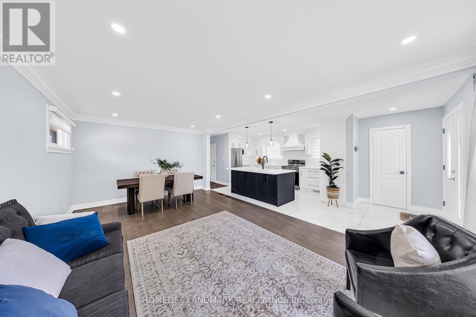 3 Chopin Avenue, Toronto, Ontario  M1K 2W3 - Photo 11 - E13436842