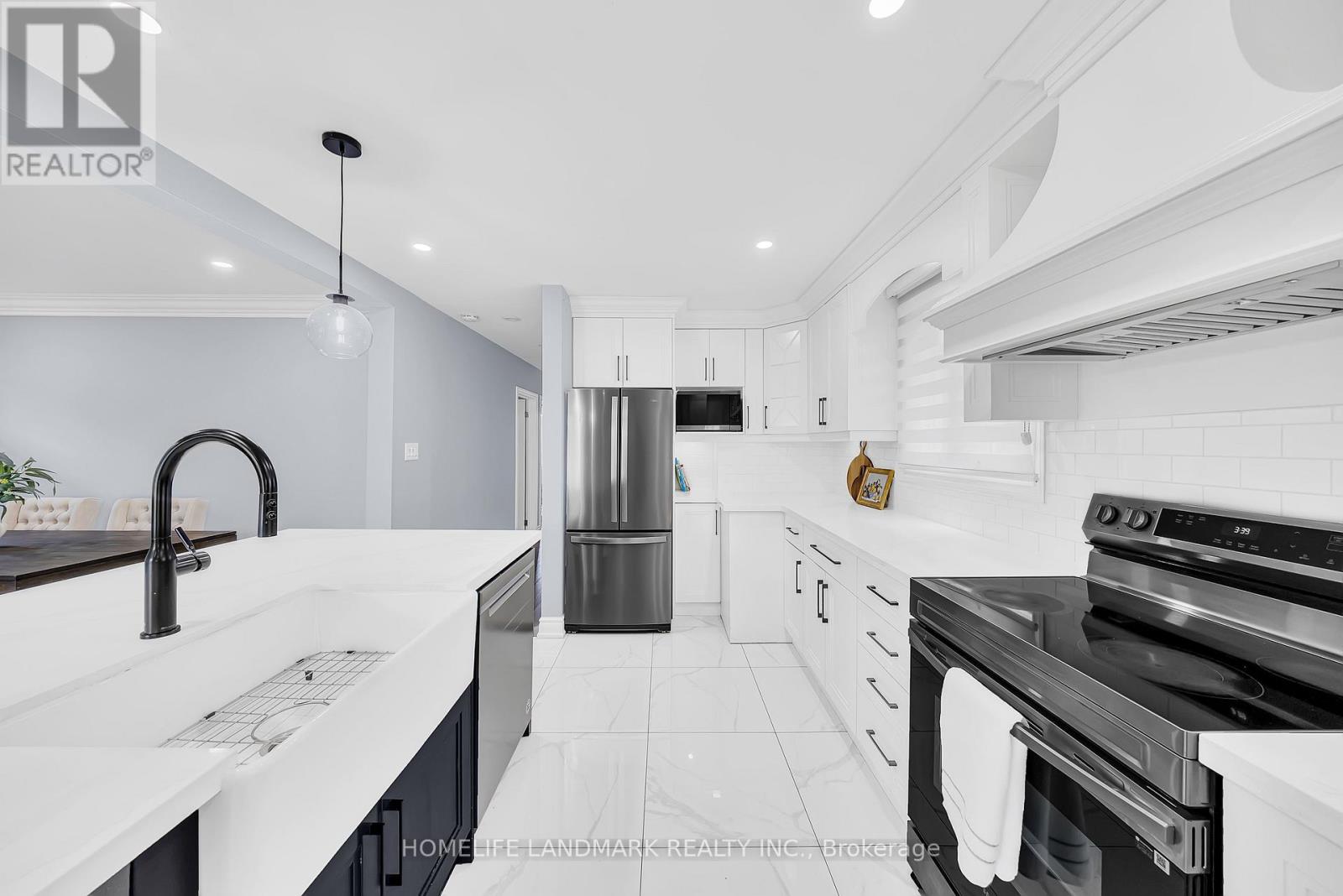 3 Chopin Avenue, Toronto, Ontario  M1K 2W3 - Photo 13 - E13436842