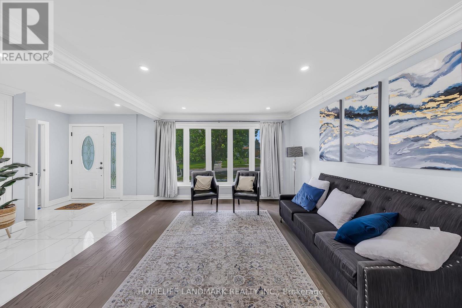 3 Chopin Avenue, Toronto, Ontario  M1K 2W3 - Photo 9 - E13436842