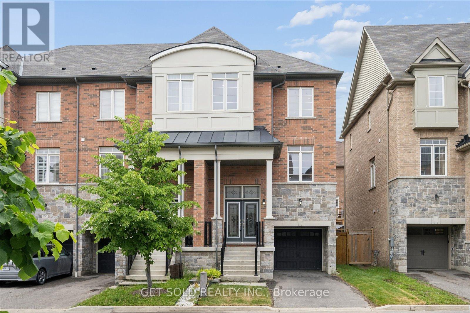 1761 Magenta Road, Pickering, Ontario  L1X 0E1 - Photo 2 - E13436888