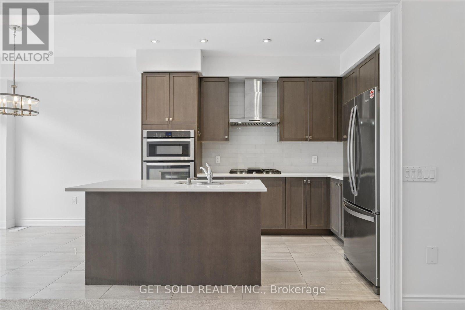 1761 Magenta Road, Pickering, Ontario  L1X 0E1 - Photo 25 - E13436888