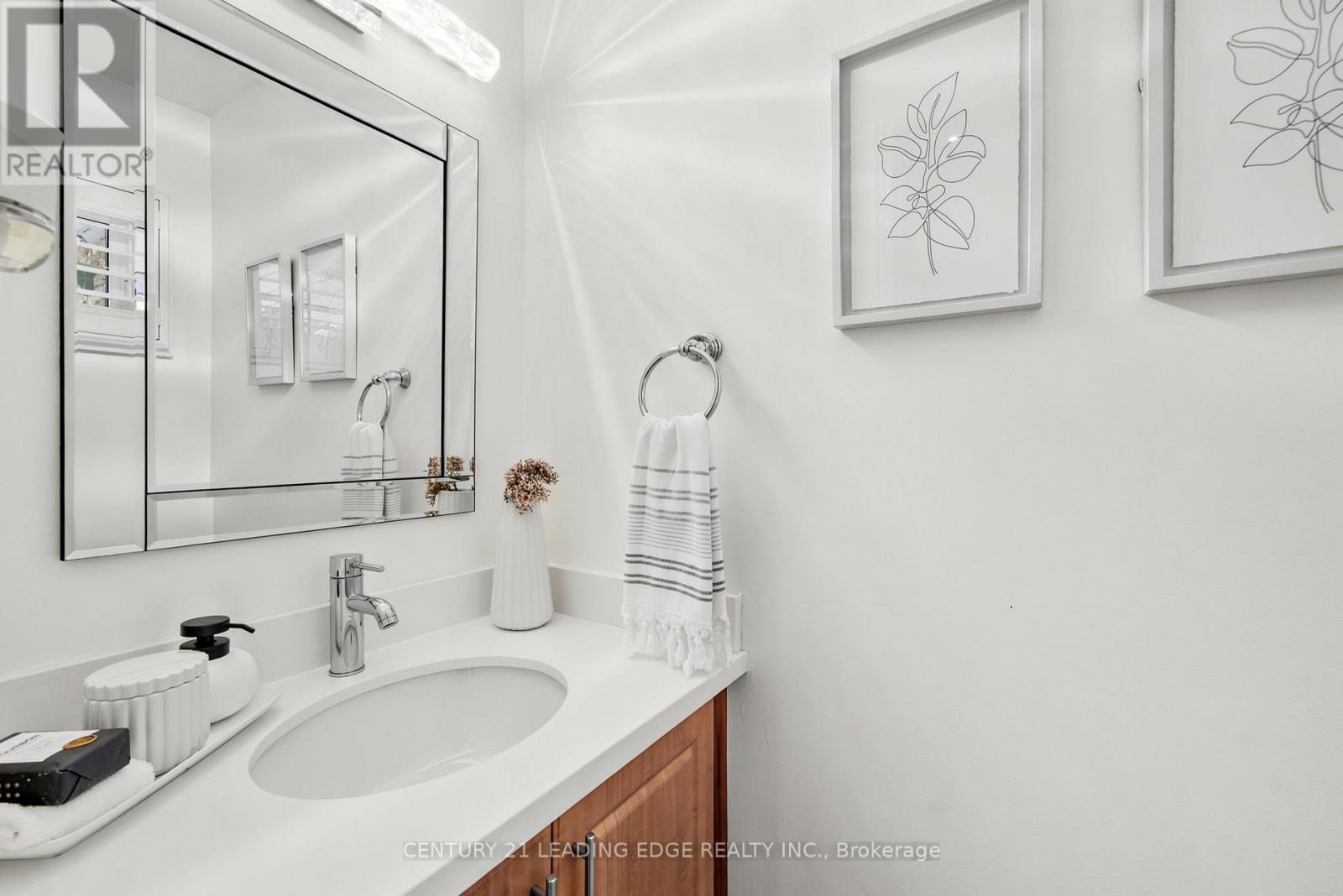 1727 Wollaston Court, Pickering, Ontario  L1V 2W9 - Photo 32 - E13436914