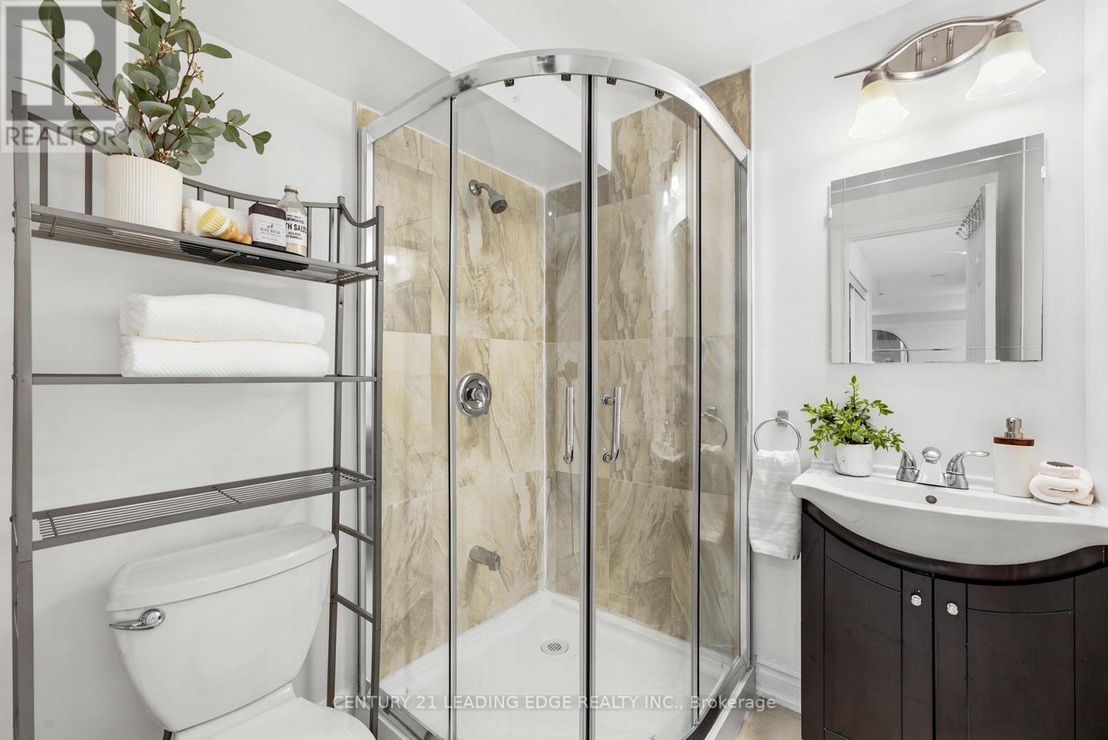 1727 Wollaston Court, Pickering, Ontario  L1V 2W9 - Photo 35 - E13436914