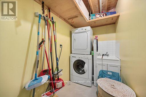 1028 Highbrooke Court, Oshawa, Ontario  L1K 2K6 - Photo 20 - E13436944