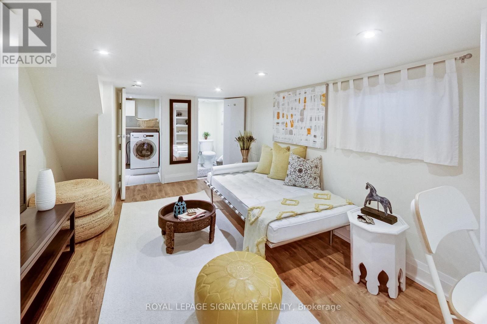 Lower - 6 King Edward Avenue, Toronto, Ontario  M4C 5J6 - Photo 3 - E13437066