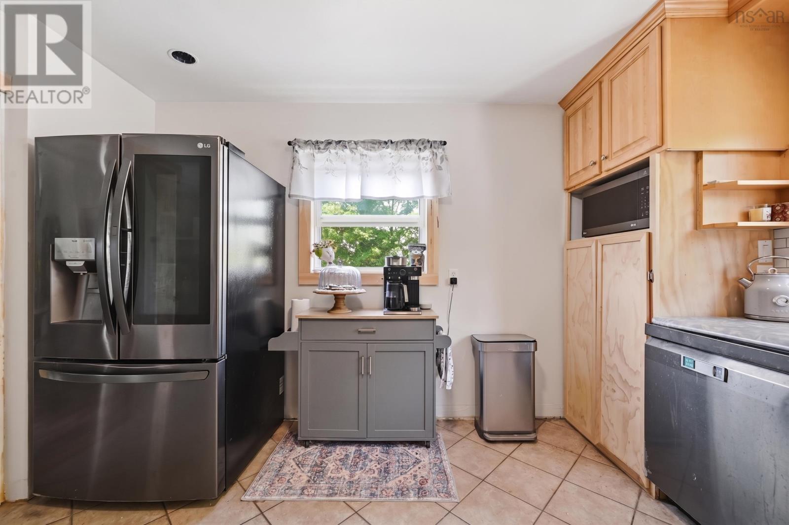 11 Fenwick Street, Dartmouth, Nova Scotia  B2Y 2J8 - Photo 12 - 202614245