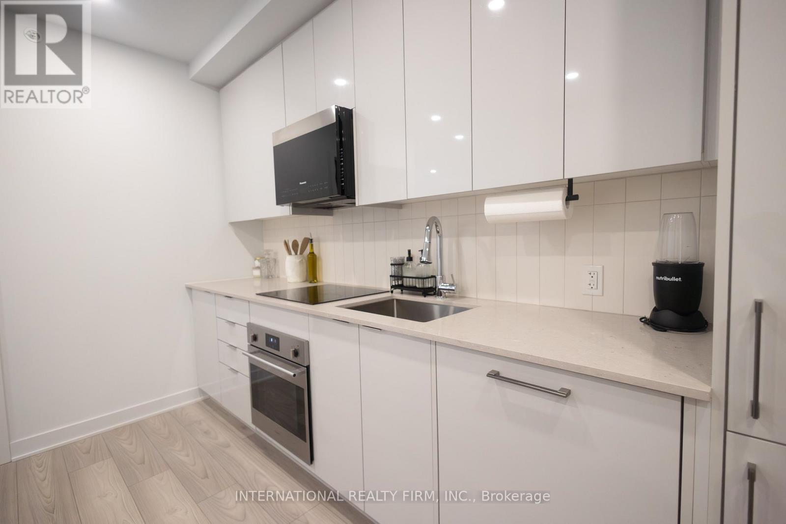 503 - 2920 Highway 7 Road W, Vaughan, Ontario  L4K 0P4 - Photo 5 - N13437124