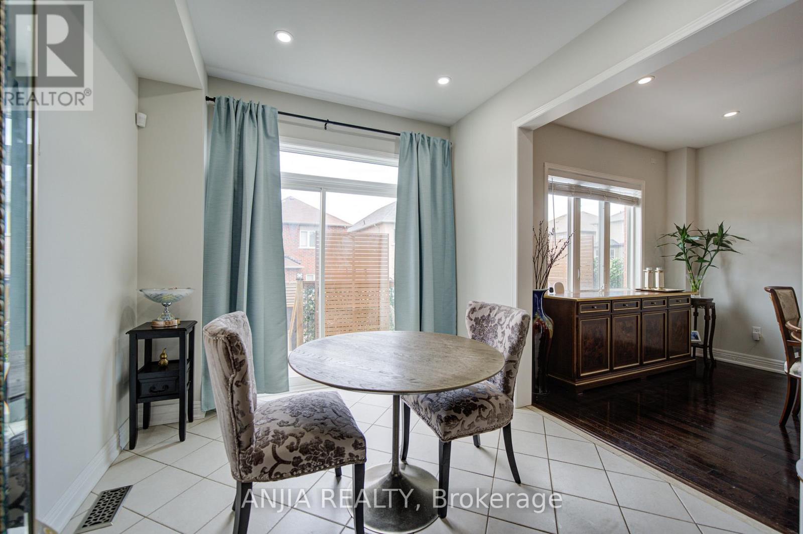 101 Gar Lehman Avenue, Whitchurch-Stouffville, Ontario  L4A 0W9 - Photo 14 - N13437168