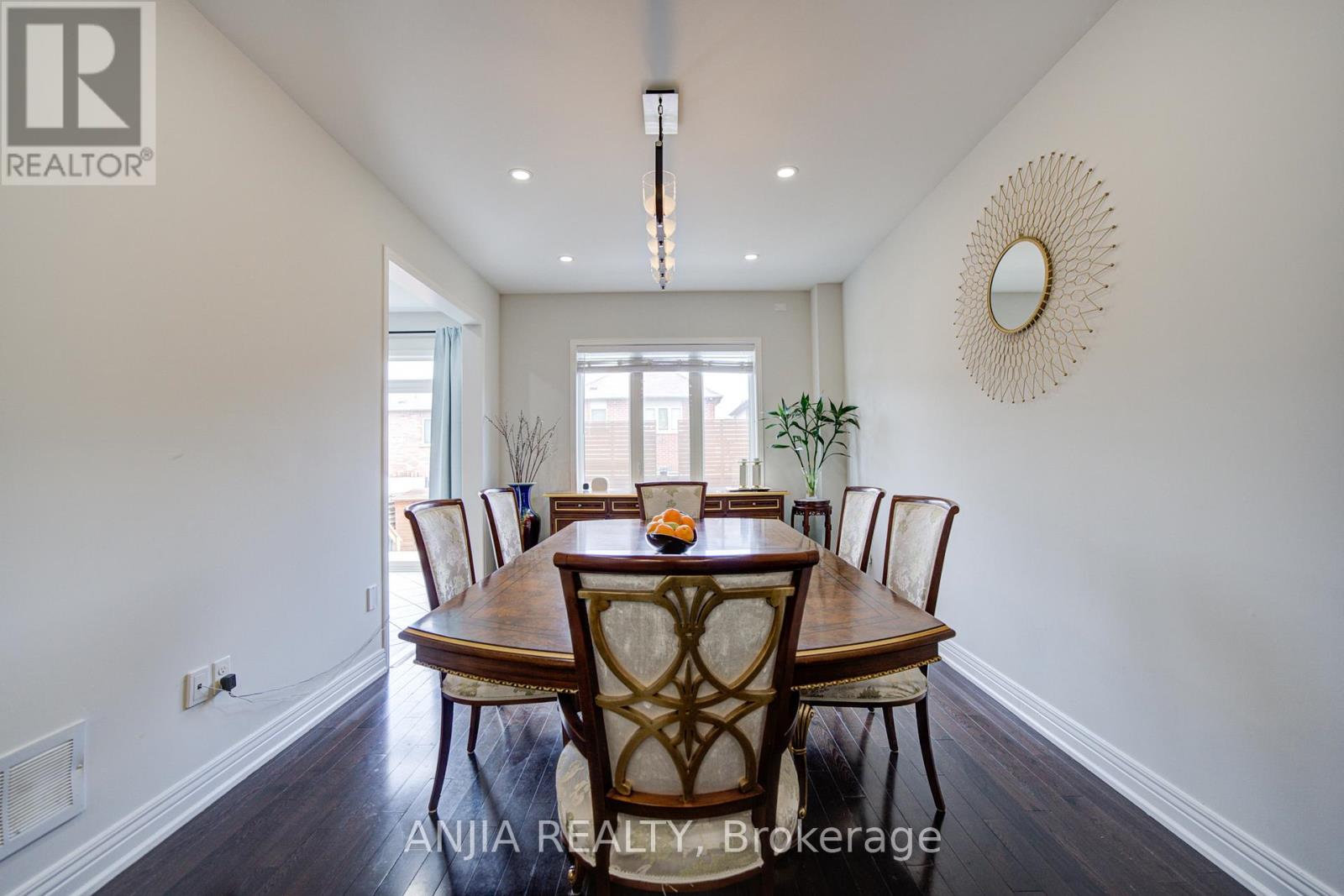101 Gar Lehman Avenue, Whitchurch-Stouffville, Ontario  L4A 0W9 - Photo 16 - N13437168