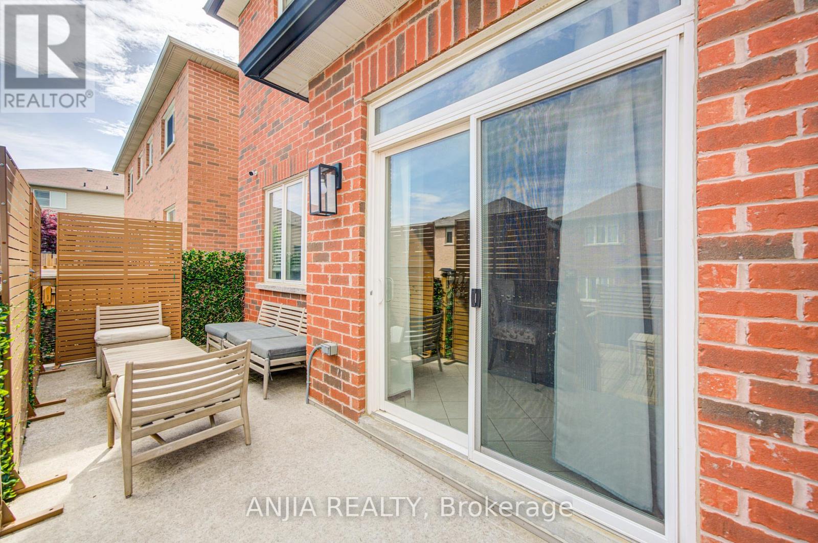 101 Gar Lehman Avenue, Whitchurch-Stouffville, Ontario  L4A 0W9 - Photo 34 - N13437168