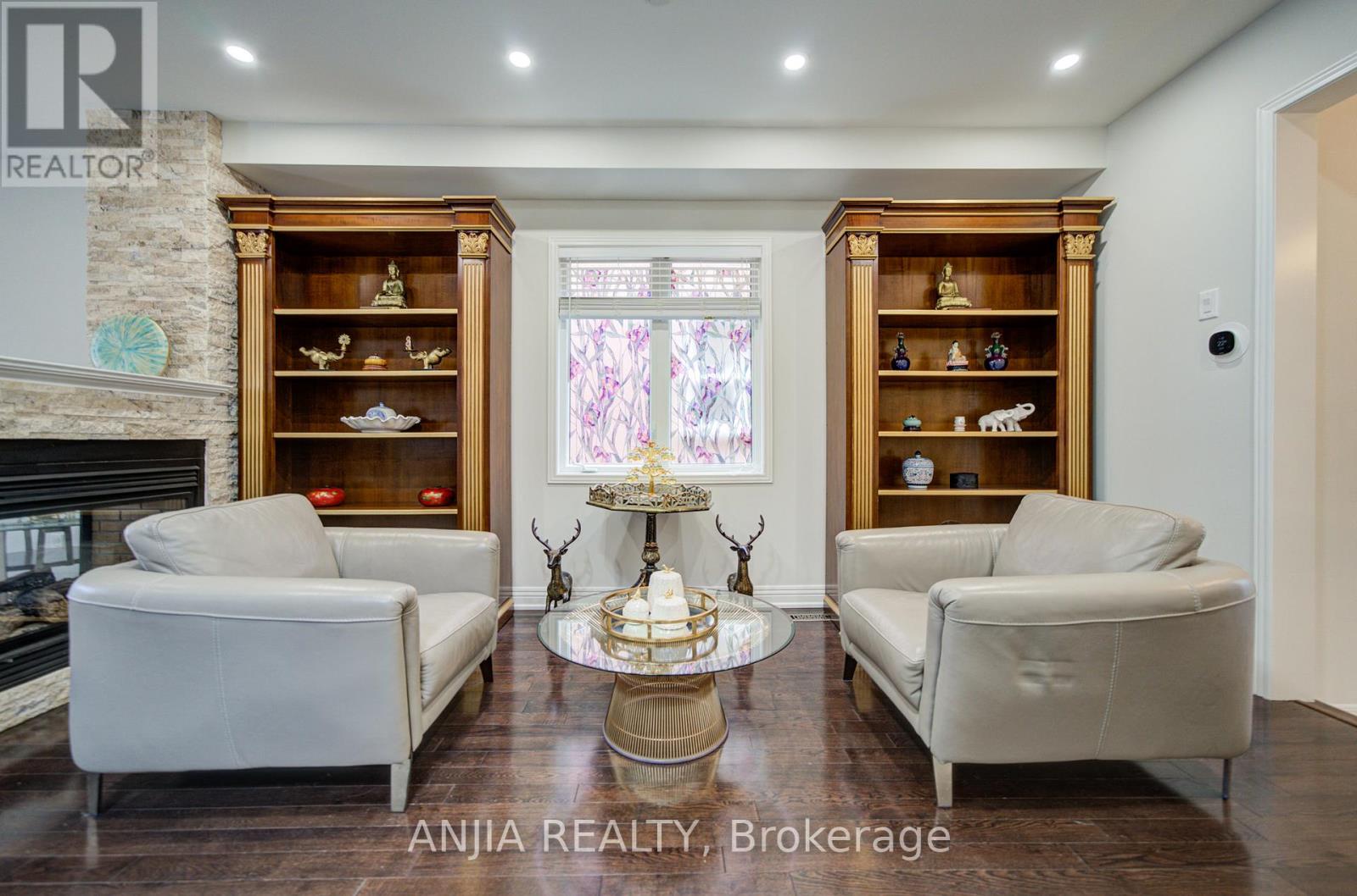 101 Gar Lehman Avenue, Whitchurch-Stouffville, Ontario  L4A 0W9 - Photo 6 - N13437168