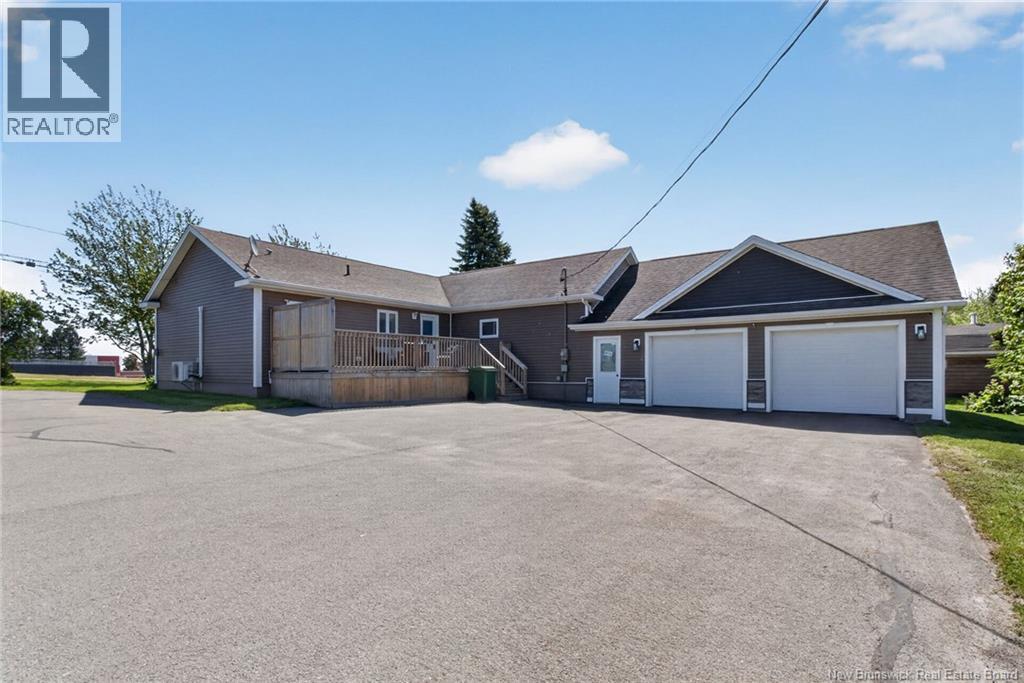 42 Rue Du Parc, Bouctouche, New Brunswick  E4S 3C5 - Photo 4 - NB140547