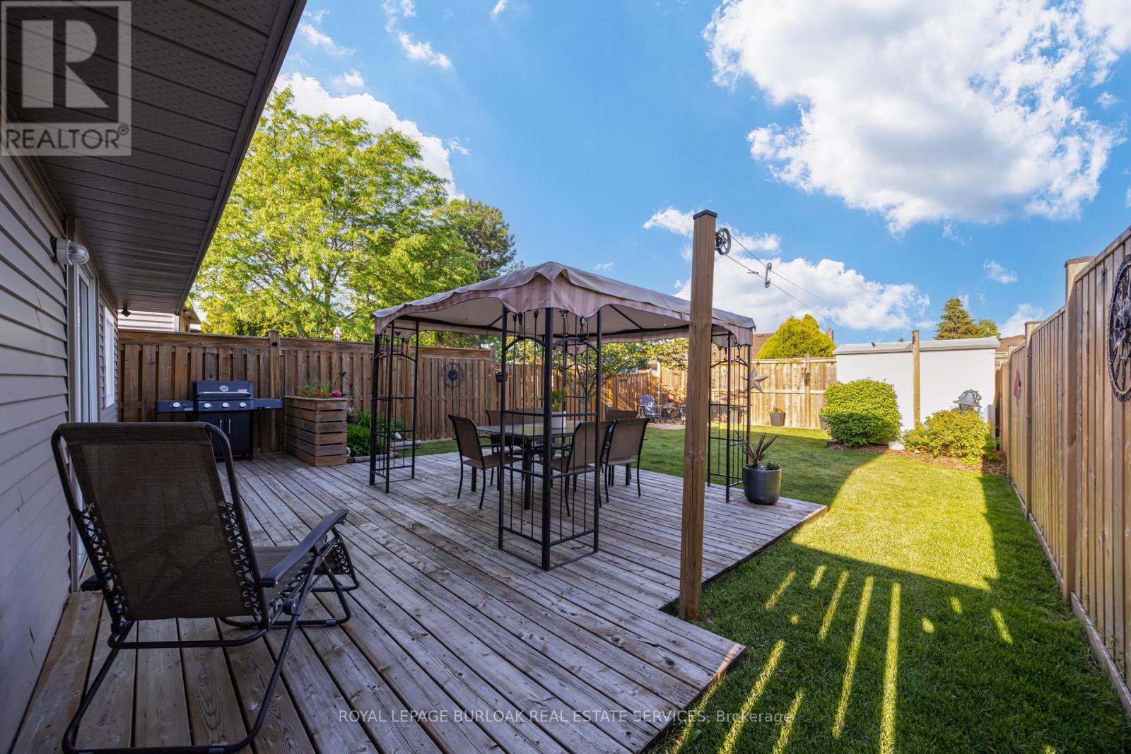 2348 Malcolm Crescent, Burlington, Ontario  L7P 4H4 - Photo 36 - W13436902