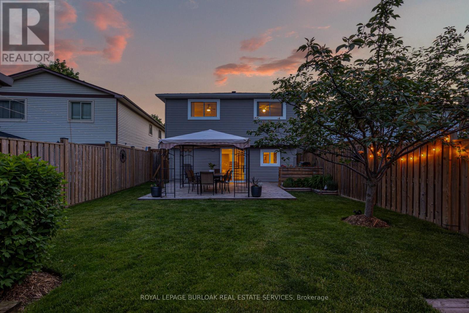 2348 Malcolm Crescent, Burlington, Ontario  L7P 4H4 - Photo 48 - W13436902