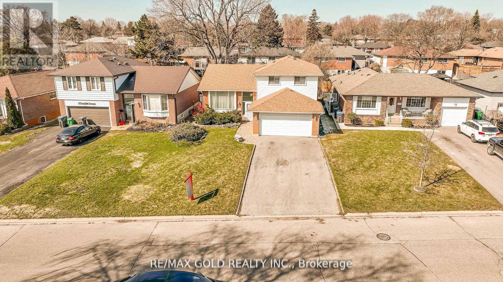 34 Deerfield Crescent, Brampton, Ontario  L6T 1K7 - Photo 47 - W13437010