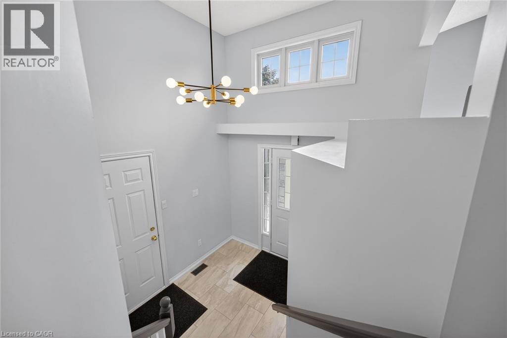 11 Stuart Street, Caledonia, Ontario  N3W 2L3 - Photo 24 - 40839314