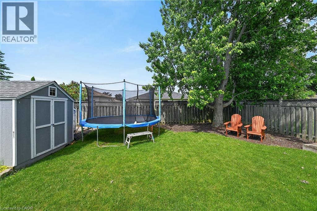 11 Stuart Street, Caledonia, Ontario  N3W 2L3 - Photo 39 - 40839314