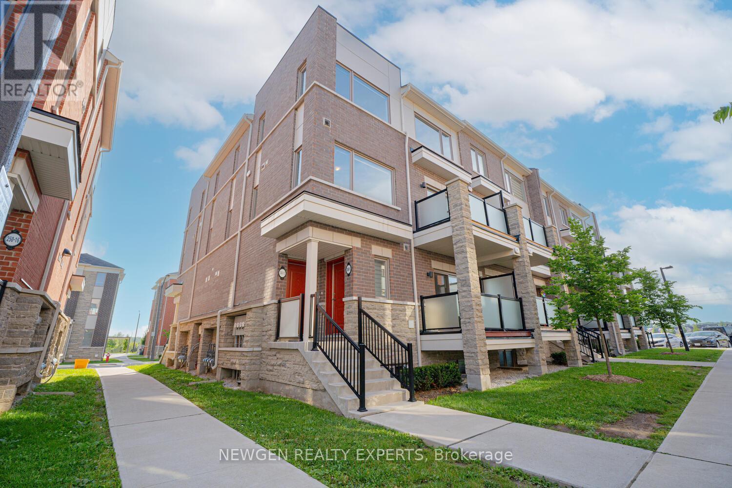 13 - 240 LAGERFELD DRIVE, Brampton, Ontario
