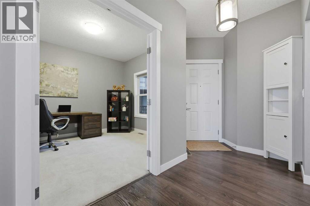 64 Panton Heights NW, Calgary, Alberta  T3K 0W3 - Photo 2 - A2317353