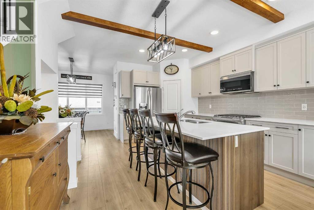7 Emberside Park, Cochrane, Alberta