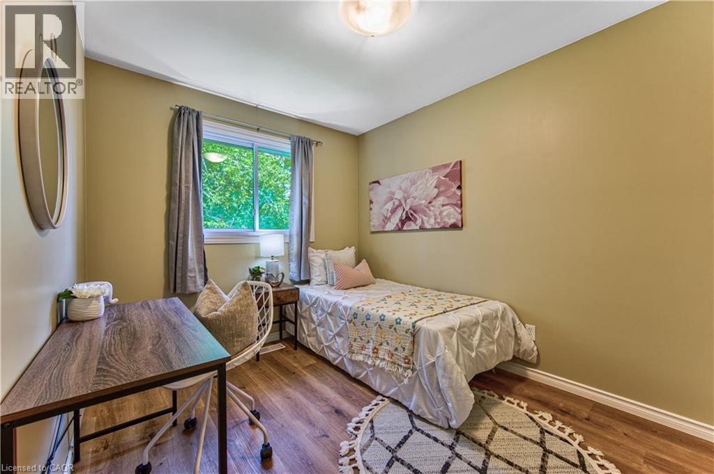 598 Glen Forrest Boulevard, Waterloo, Ontario  N2L 4J8 - Photo 21 - 40834178