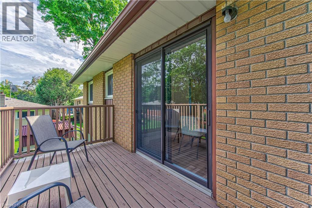 598 Glen Forrest Boulevard, Waterloo, Ontario  N2L 4J8 - Photo 27 - 40834178