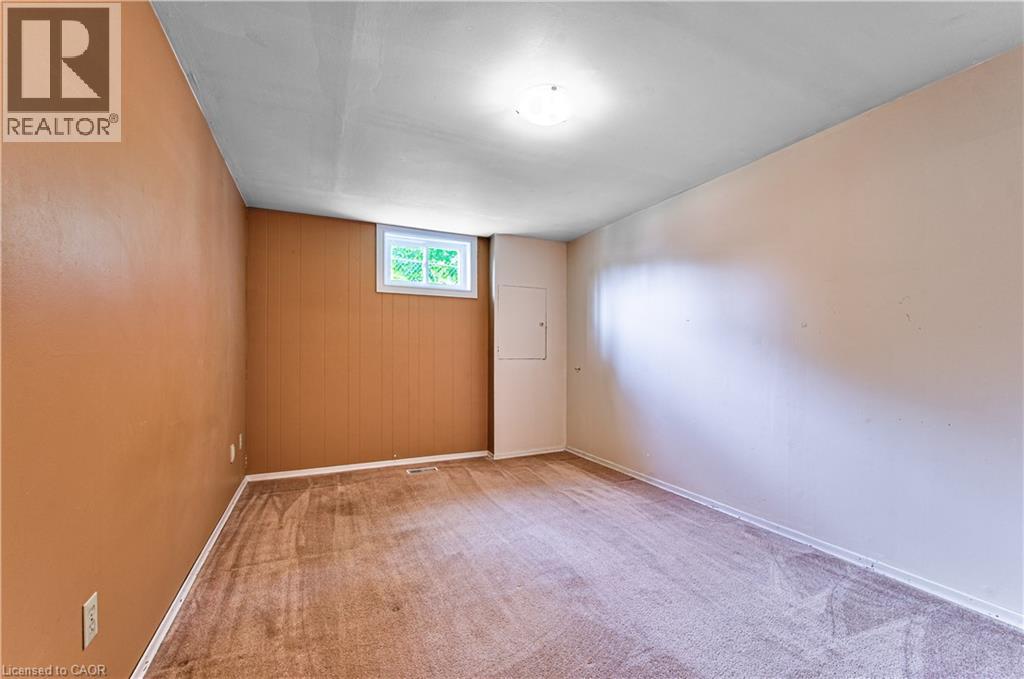 598 Glen Forrest Boulevard, Waterloo, Ontario  N2L 4J8 - Photo 37 - 40834178