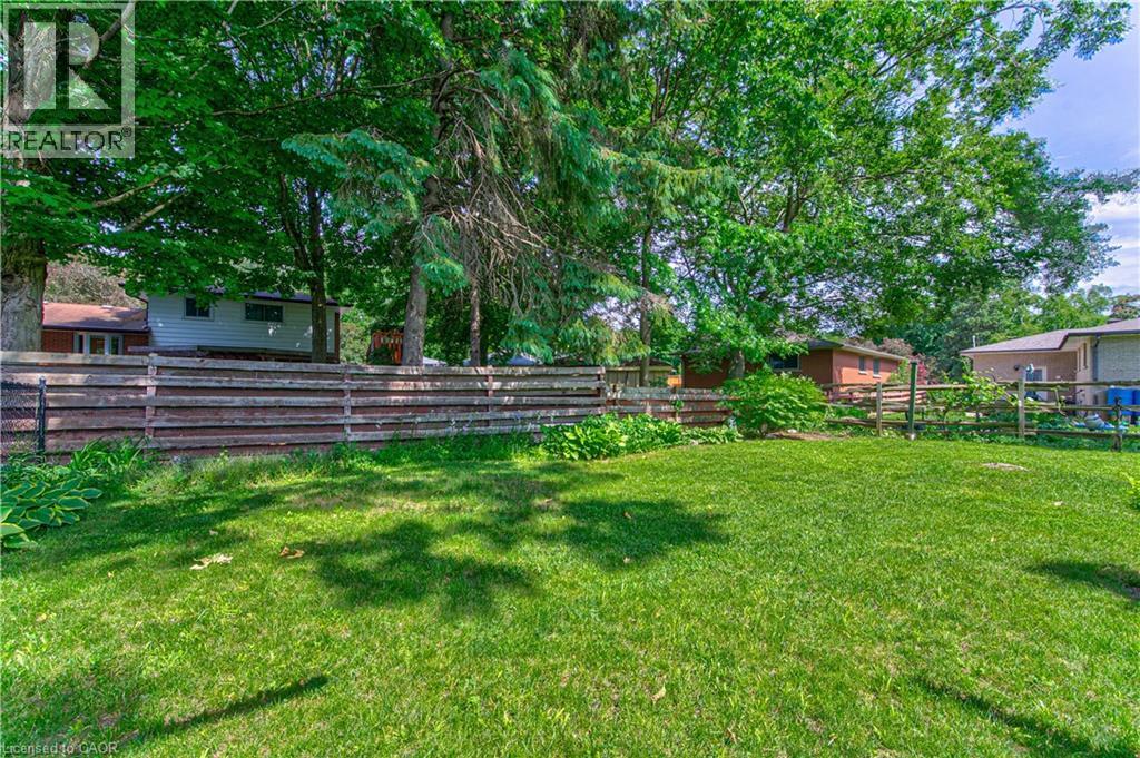 598 Glen Forrest Boulevard, Waterloo, Ontario  N2L 4J8 - Photo 48 - 40834178