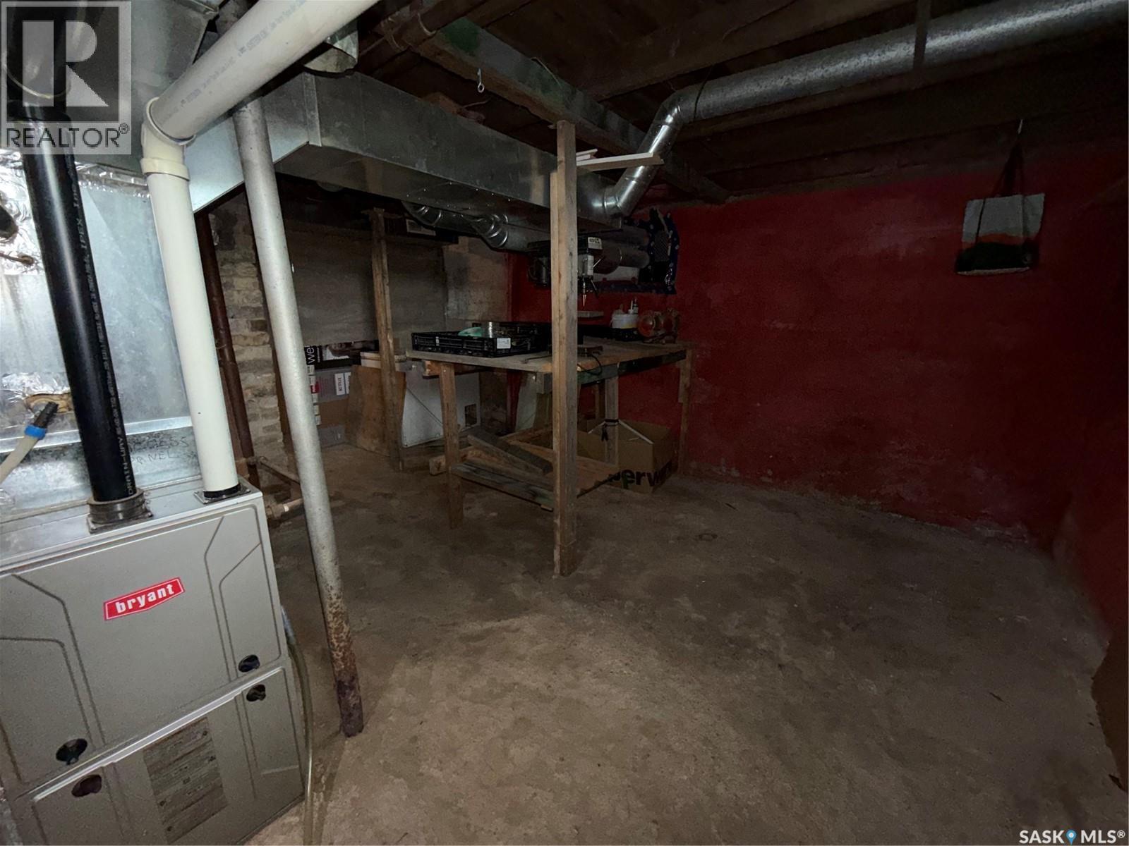 419 Second Street, Glen Ewen, Saskatchewan  S0C 1C0 - Photo 20 - SK039232
