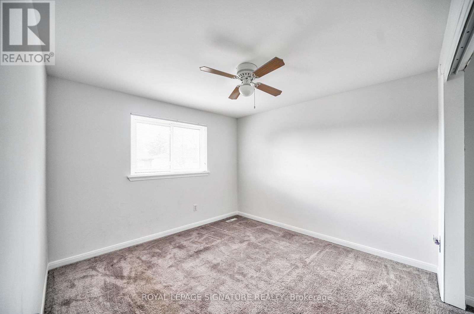 16 Christie Crescent, Barrie, Ontario  L4N 4W8 - Photo 25 - S13248604