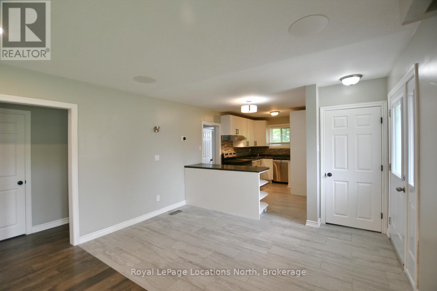 638 Oak Street, Collingwood, Ontario  L9Y 2Z8 - Photo 11 - S13437270