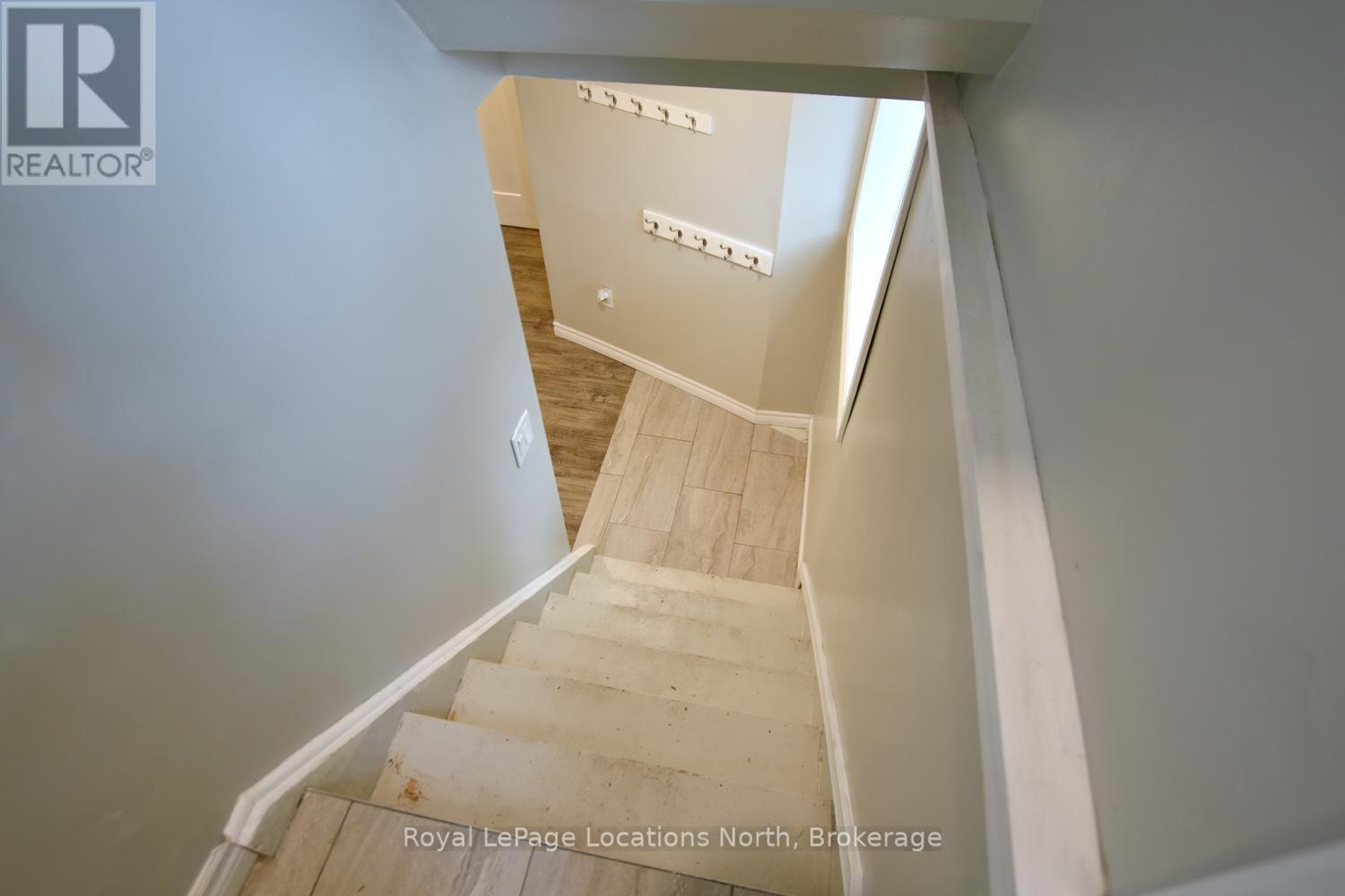638 Oak Street, Collingwood, Ontario  L9Y 2Z8 - Photo 34 - S13437270