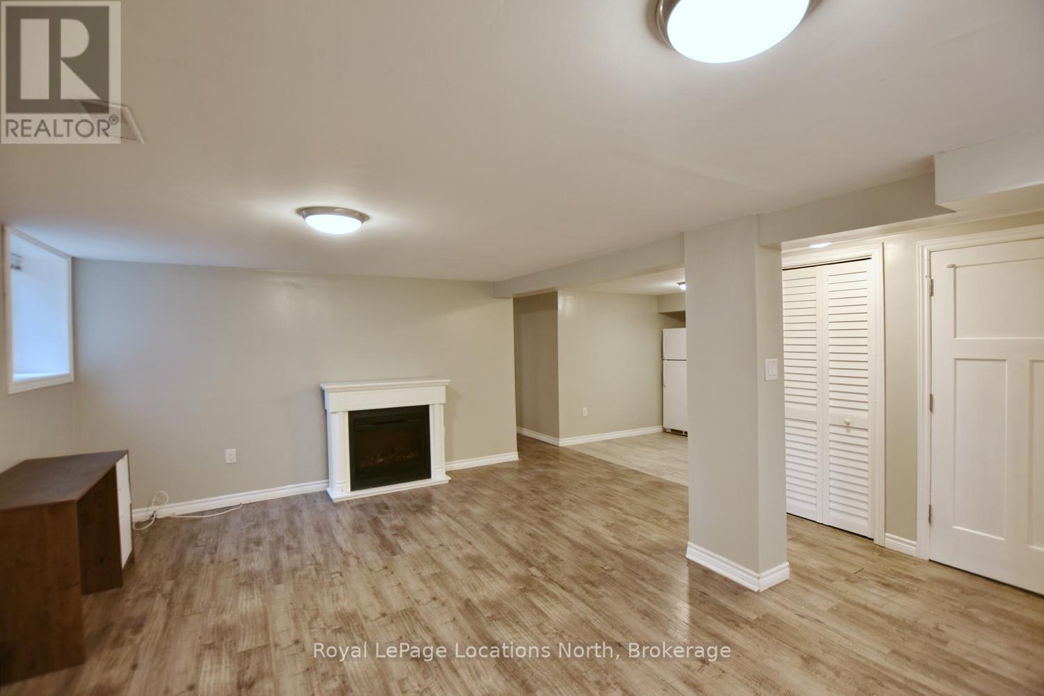 638 Oak Street, Collingwood, Ontario  L9Y 2Z8 - Photo 40 - S13437270