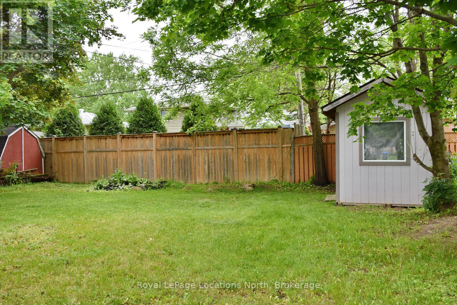 638 Oak Street, Collingwood, Ontario  L9Y 2Z8 - Photo 8 - S13437270