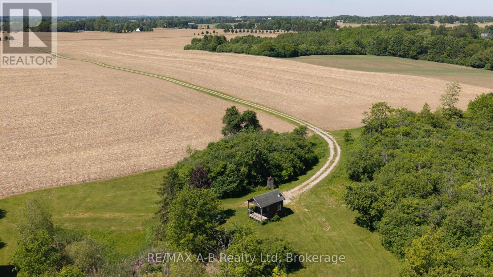 1033 Perth Rd 139 Line W, Perth South, Ontario N0M 1V0 - Photo 36 - X13437238