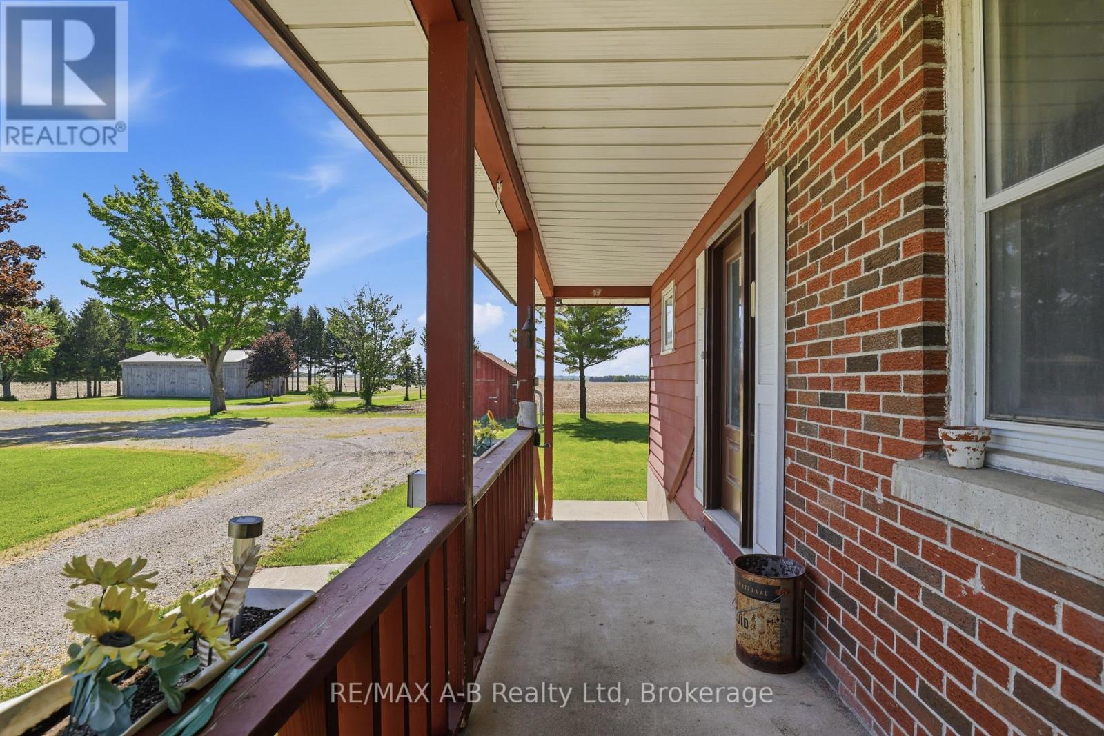 1033 Perth Rd 139 Line W, Perth South, Ontario N0M 1V0 - Photo 42 - X13437238