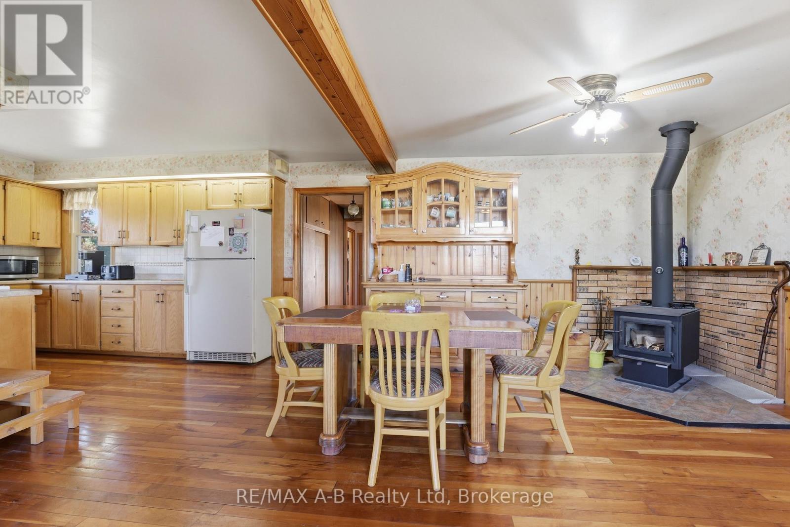 1033 Perth Rd 139 Line W, Perth South, Ontario N0M 1V0 - Photo 44 - X13437238