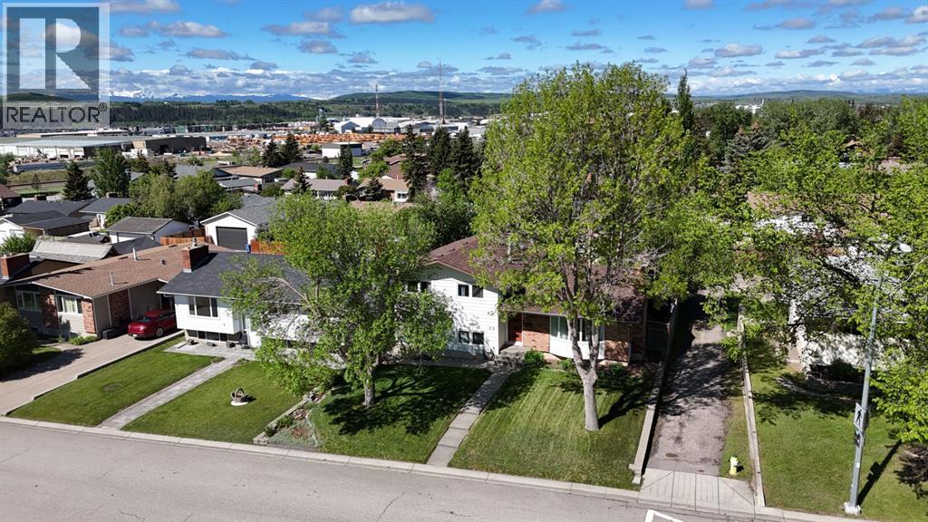 33 Carolina Drive, Cochrane, Alberta  T4C 1C4 - Photo 30 - A2318085