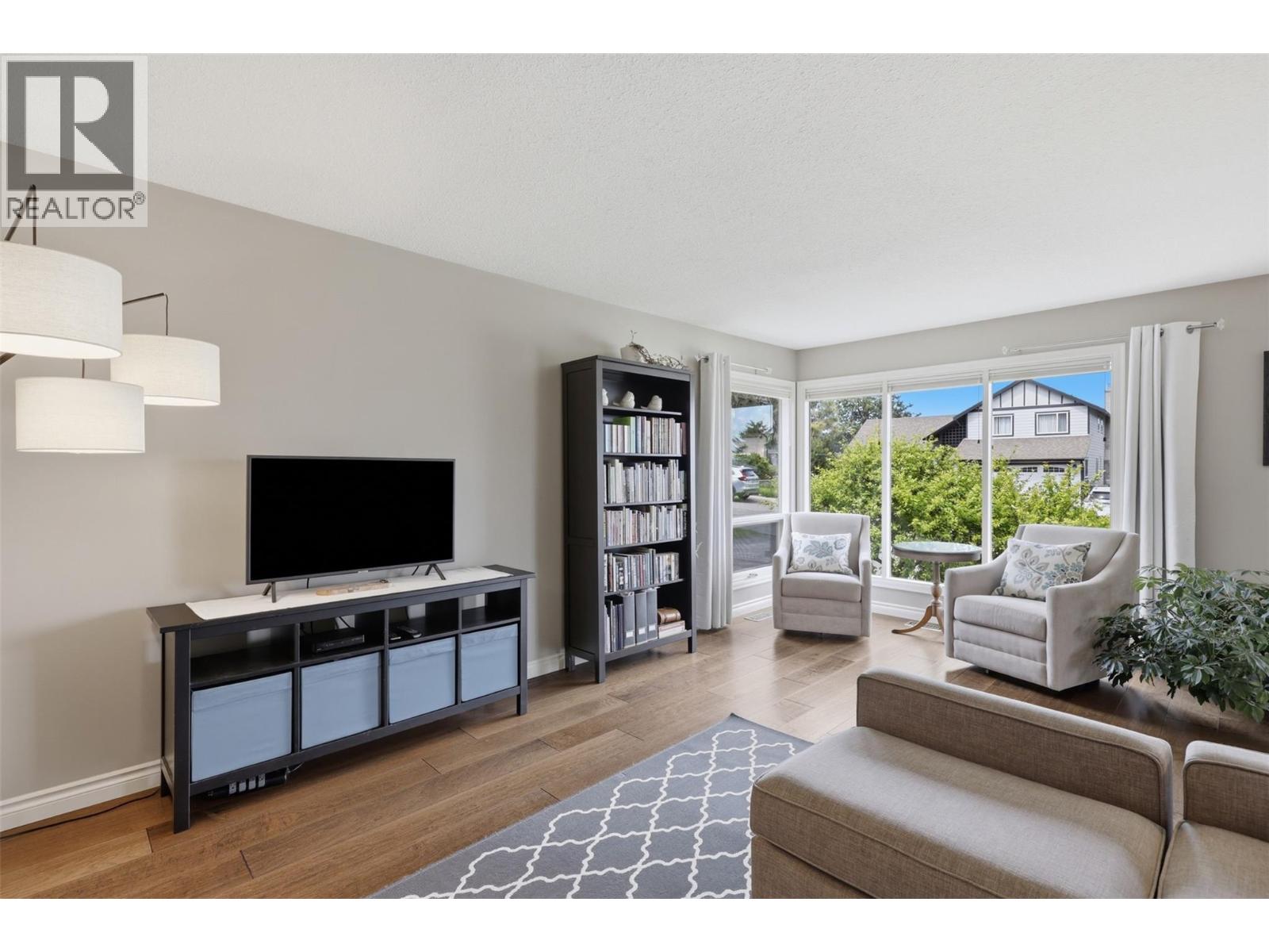 2057 Hampshire Drive, Kamloops, British Columbia  V1S 1E9 - Photo 11 - 10390804