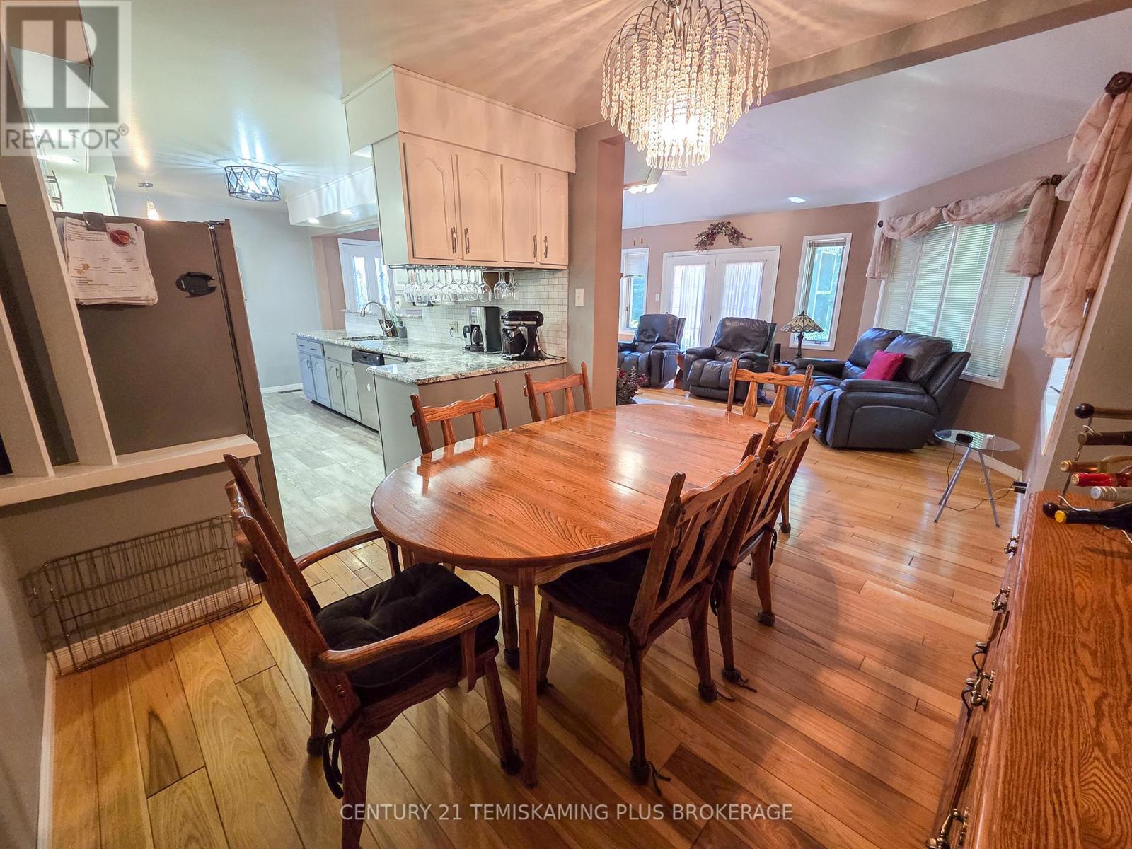 22 Harding Avenue, Kirkland Lake, Ontario  P2N 1B5 - Photo 9 - T13437328