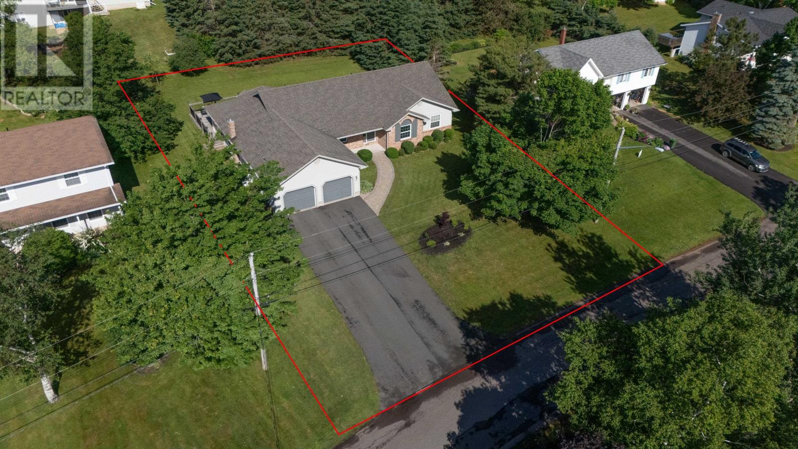 77 Parkside Drive, Charlottetown, Prince Edward Island  C1E 1M8 - Photo 5 - 202614232