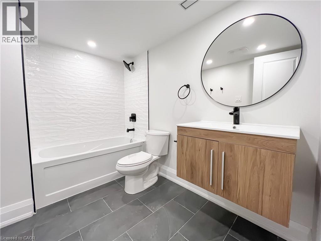 447 East 13th Street Unit# 2, Hamilton, Ontario  L9A 4A5 - Photo 6 - 40839342