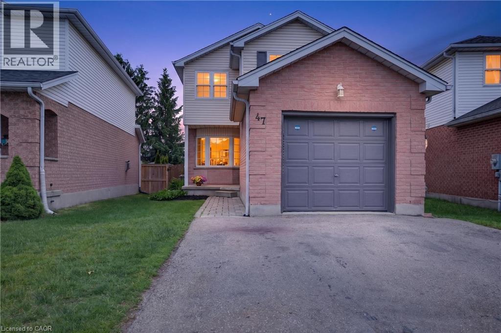 47 Marisa Street, Kitchener, Ontario  N2K 3V8 - Photo 3 - 40838844