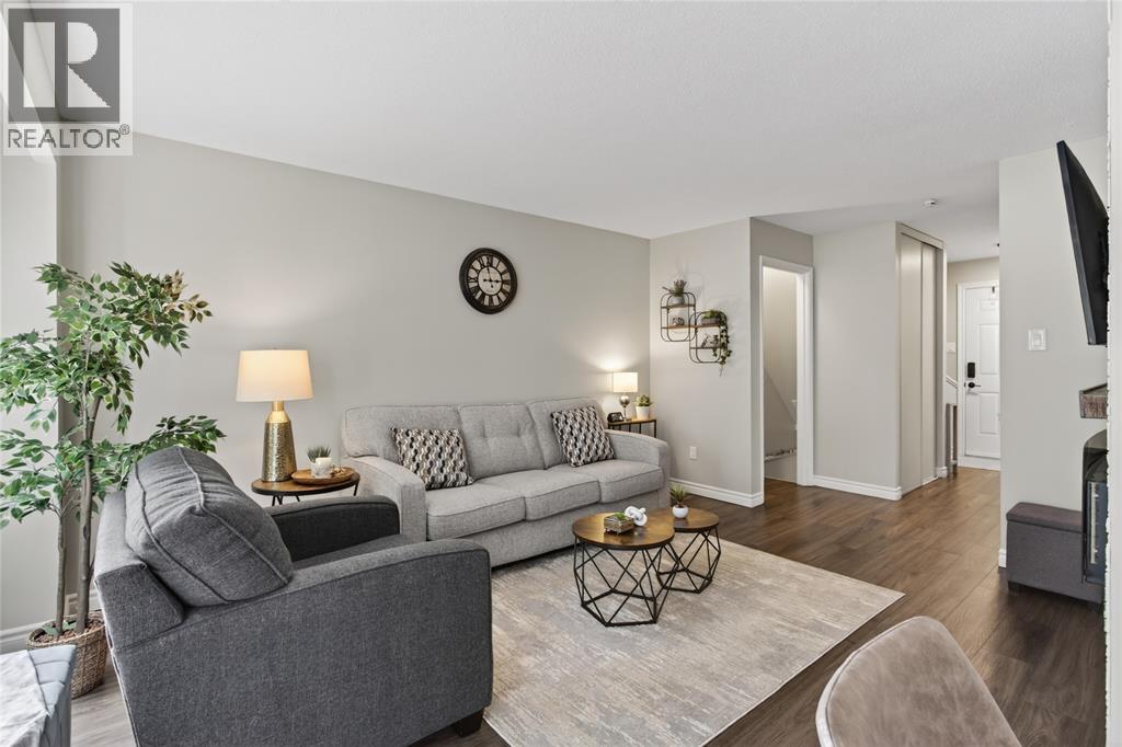215 Trudeau Drive Unit# 76, Sarnia, Ontario  N7S 4T5 - Photo 12 - 26013932
