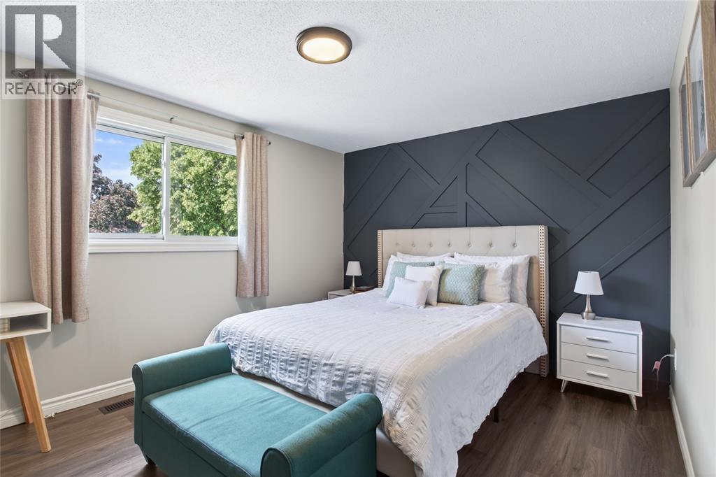 215 Trudeau Drive Unit# 76, Sarnia, Ontario  N7S 4T5 - Photo 14 - 26013932