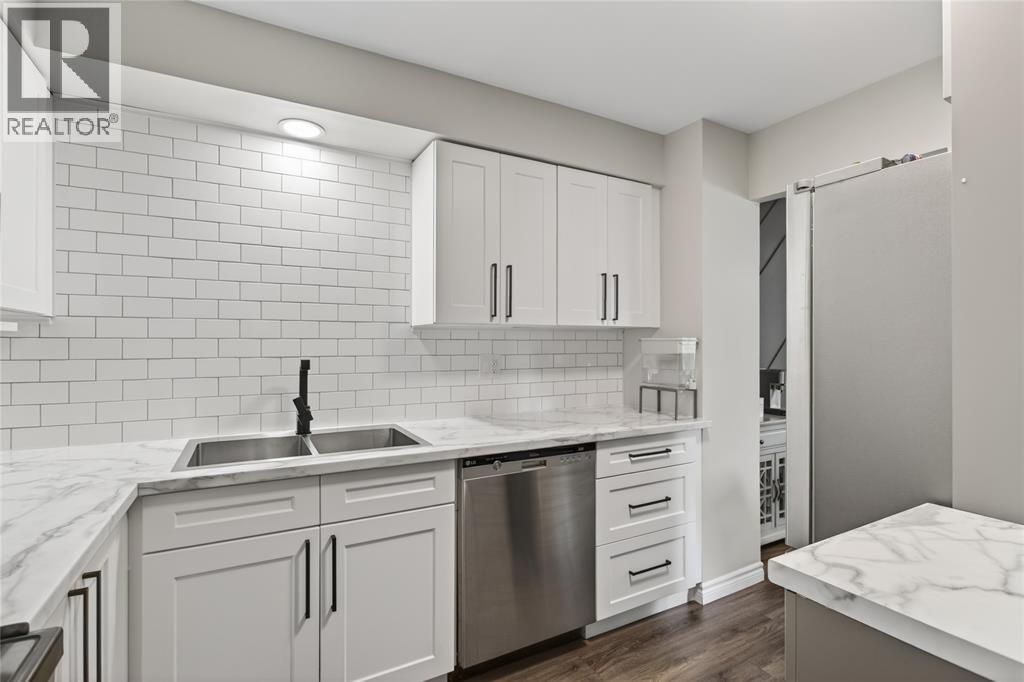 215 Trudeau Drive Unit# 76, Sarnia, Ontario  N7S 4T5 - Photo 7 - 26013932