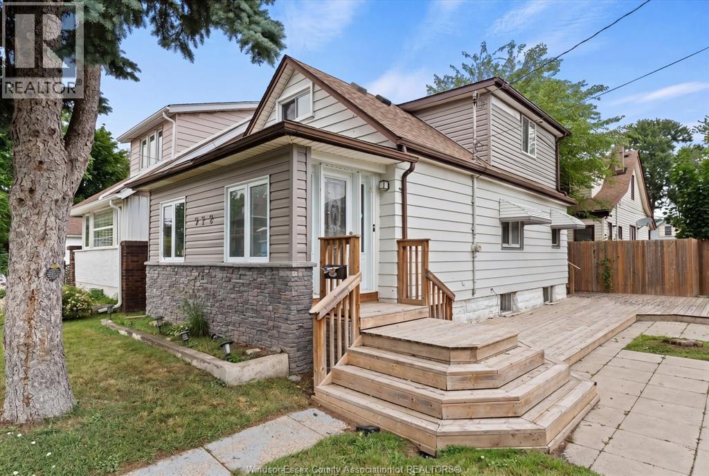 972 Wellington Avenue Unit# Main, Windsor, Ontario N9A 5J8 - Photo 3 - 26013904