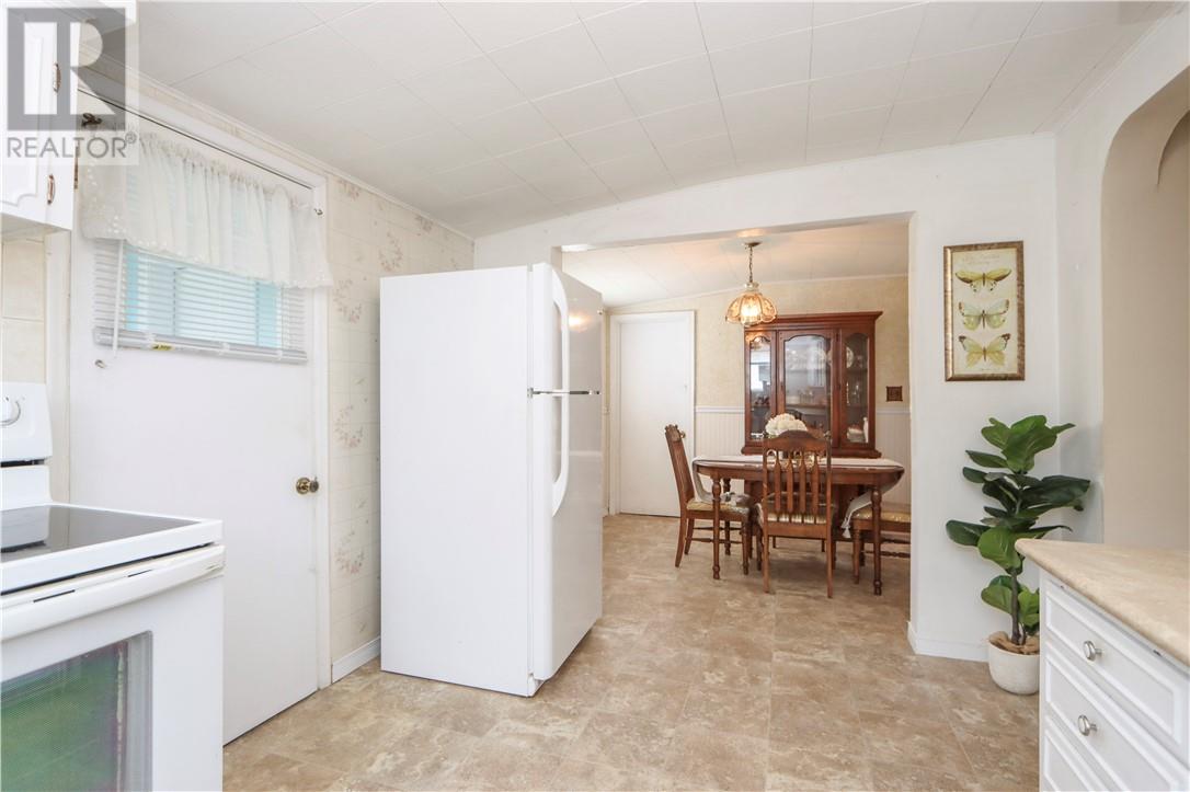 37 Caruso Street, Coniston, Ontario  P0M 1M0 - Photo 13 - 2128478