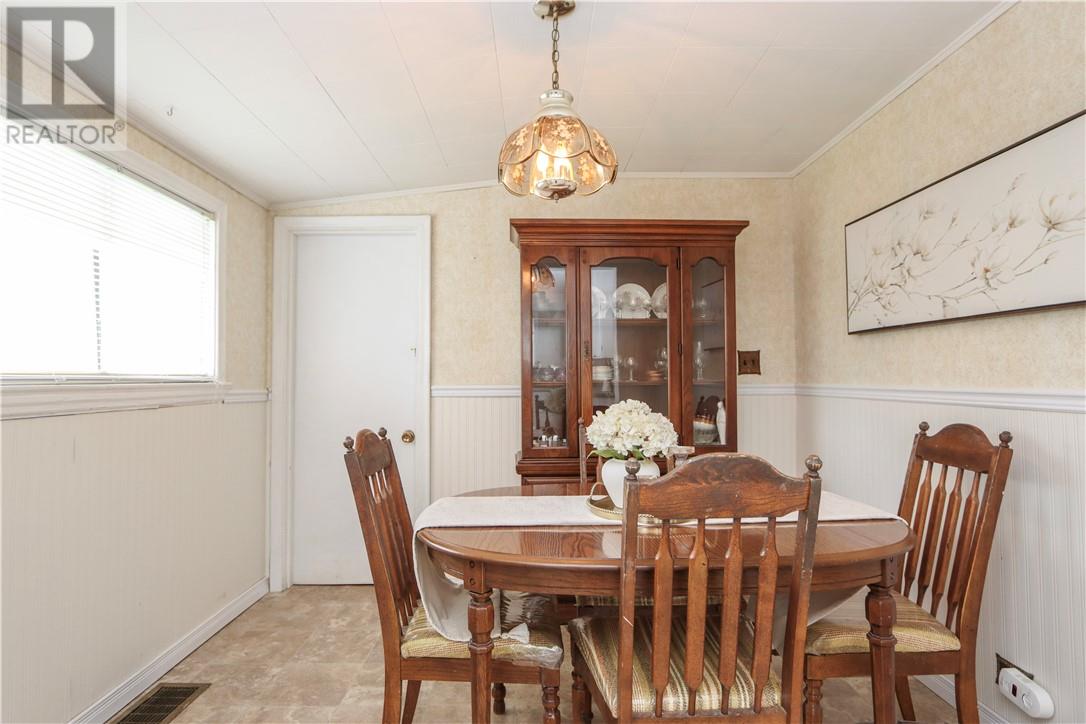 37 Caruso Street, Coniston, Ontario  P0M 1M0 - Photo 31 - 2128478