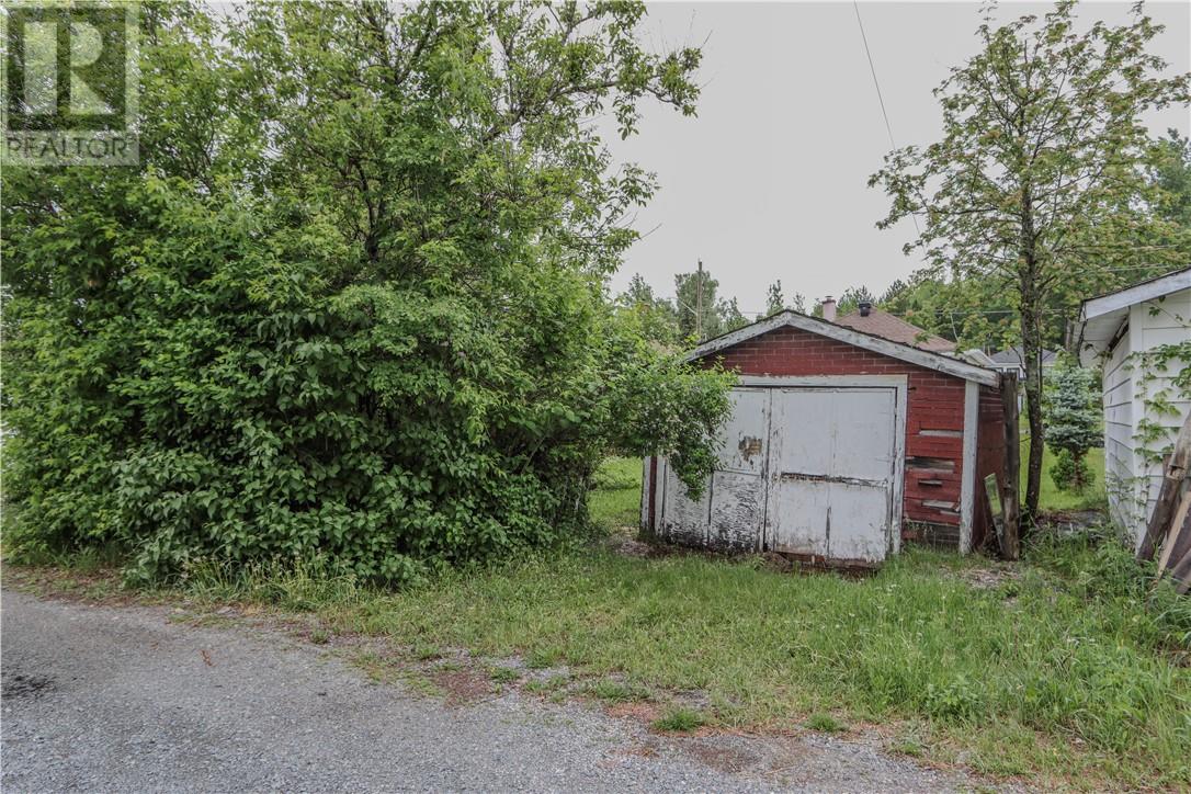 37 Caruso Street, Coniston, Ontario  P0M 1M0 - Photo 50 - 2128478